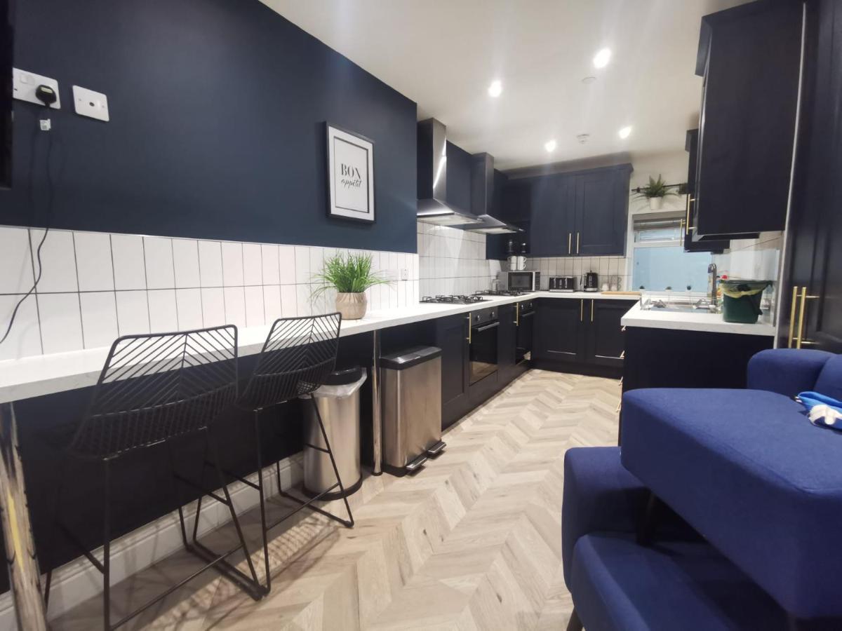 Mansel House - By Tifa Stays Swansea Extérieur photo