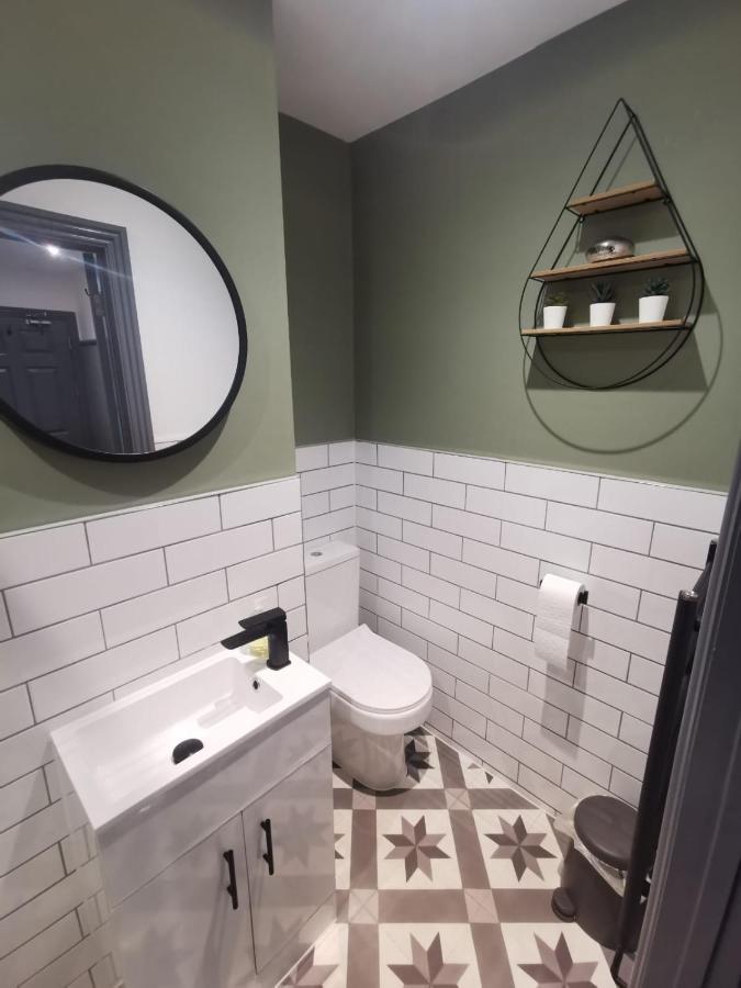 Mansel House - By Tifa Stays Swansea Extérieur photo
